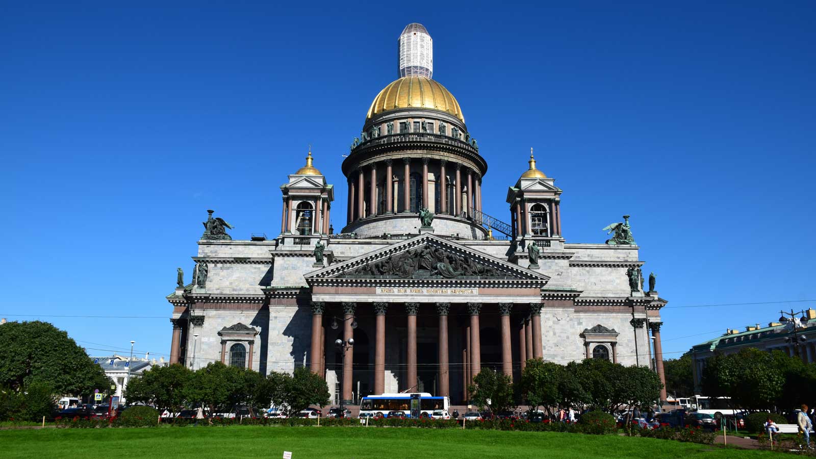 Prvomajski praznici Sant Peterburg i Moskva